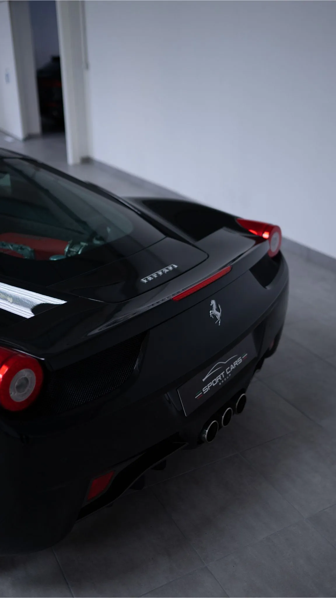 Sport Cars vettura in showroom